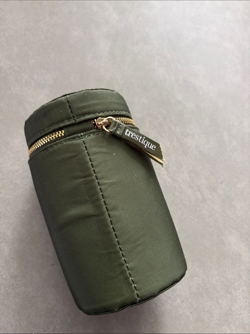 Trestique Olive Green Travel Makeup Case with Mirror